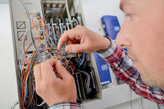 Find a Reliable Electrician in Myrtle Beach