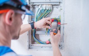 How To Find An Emergency Electrician